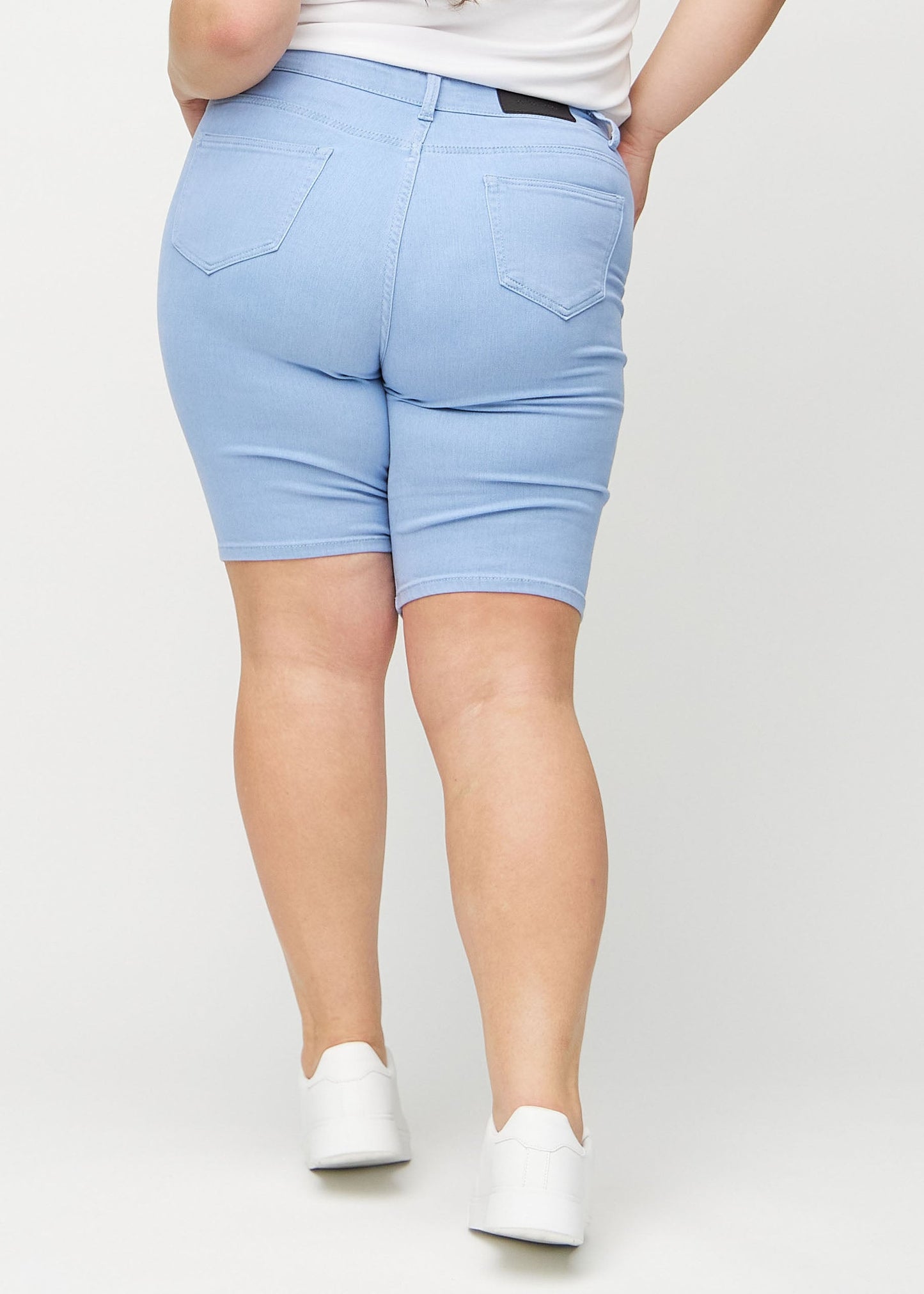 Perfect Shorts - Middle - Skinny - Skies™