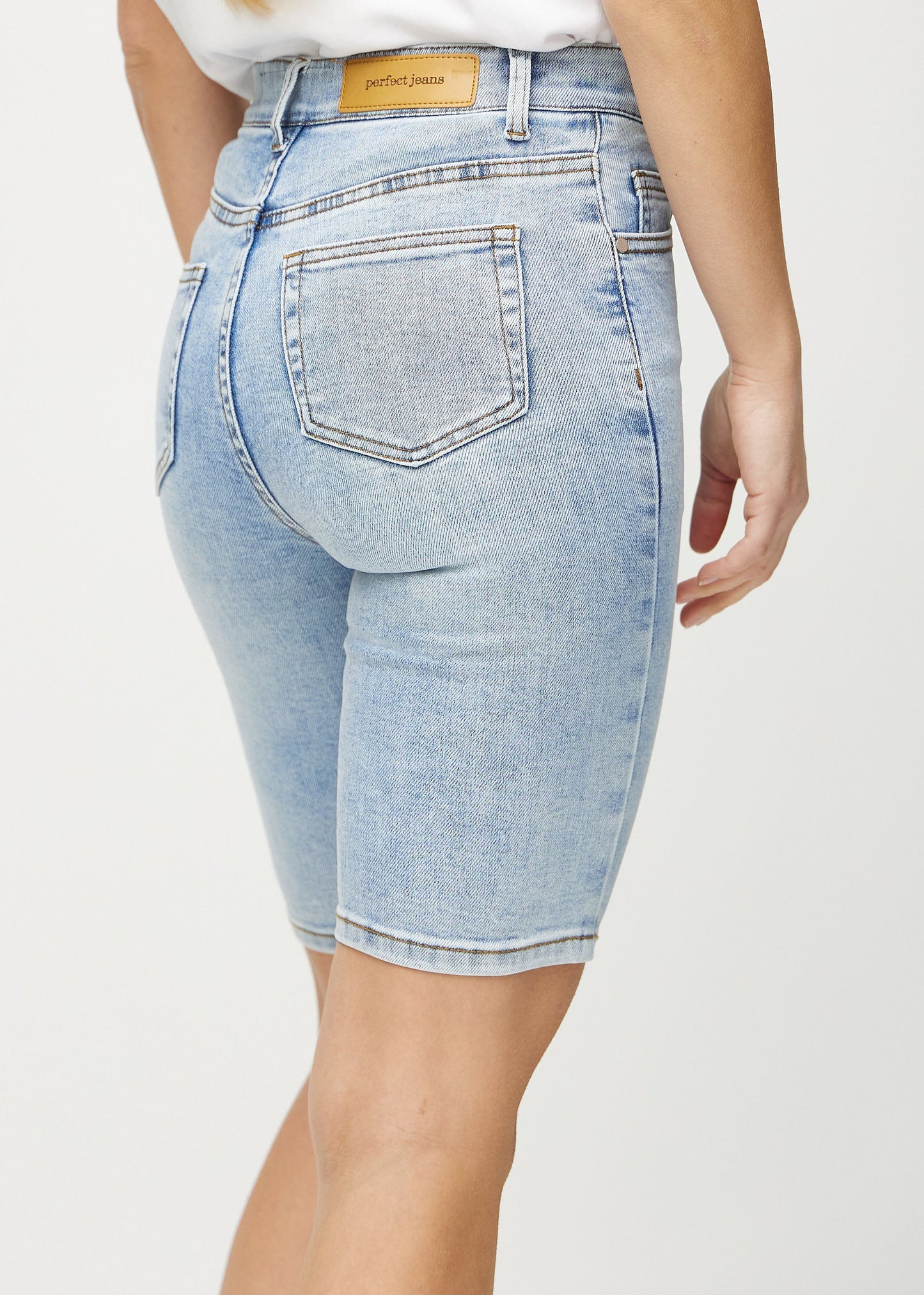 Perfect Shorts - Middle - Skinny - Waves™