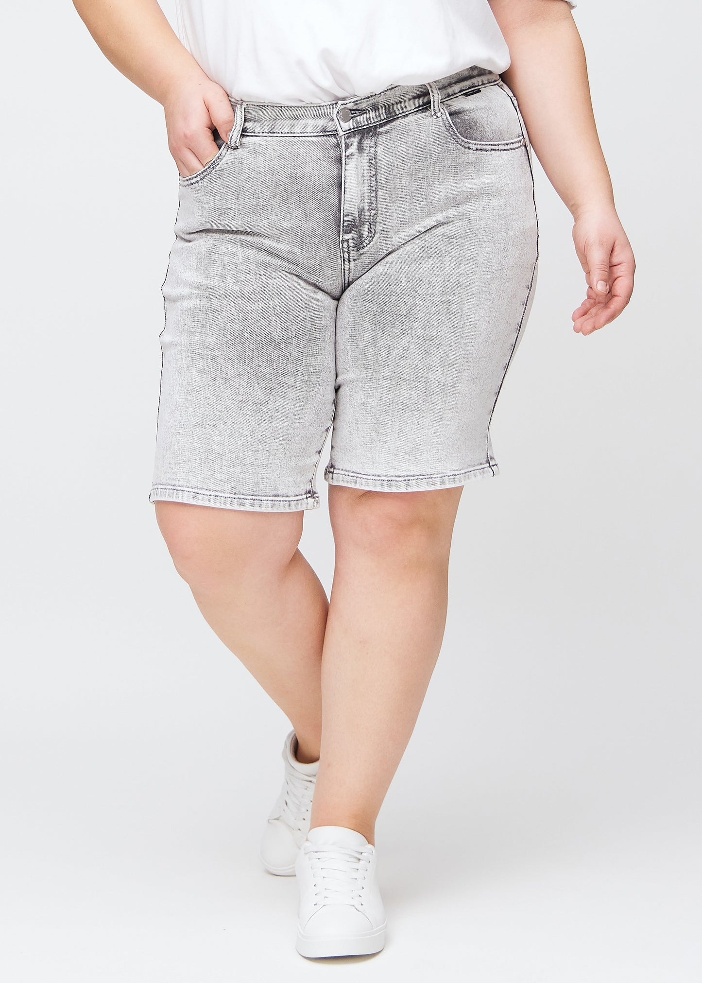 Perfect Shorts - Middle - Regular - Ashes™