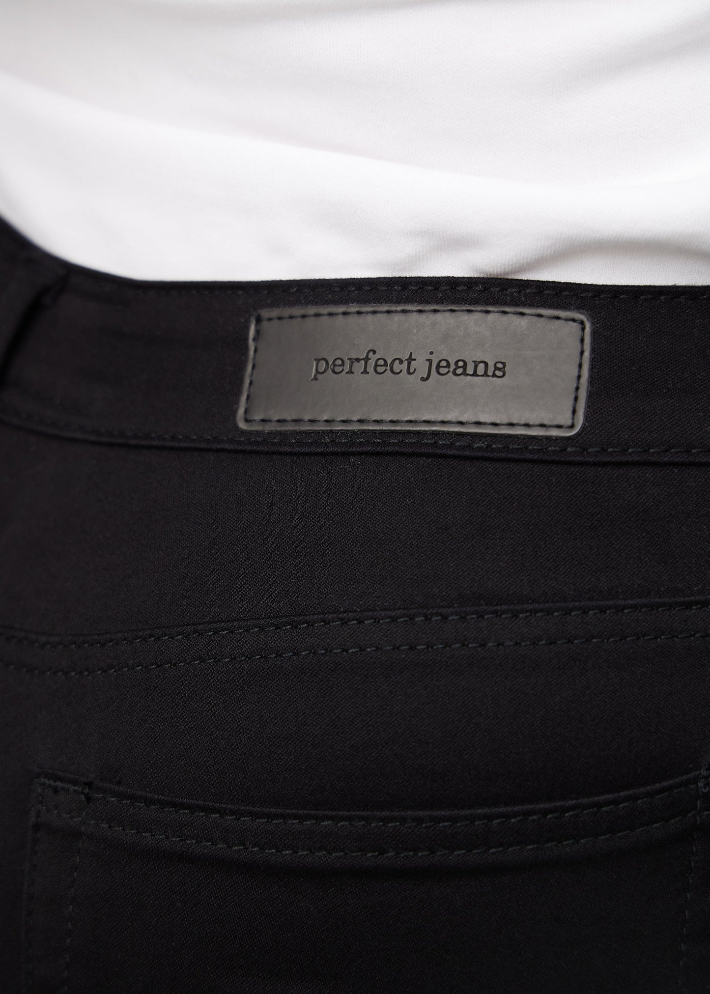 Perfect Shorts - Middle - Loose - Ravens™