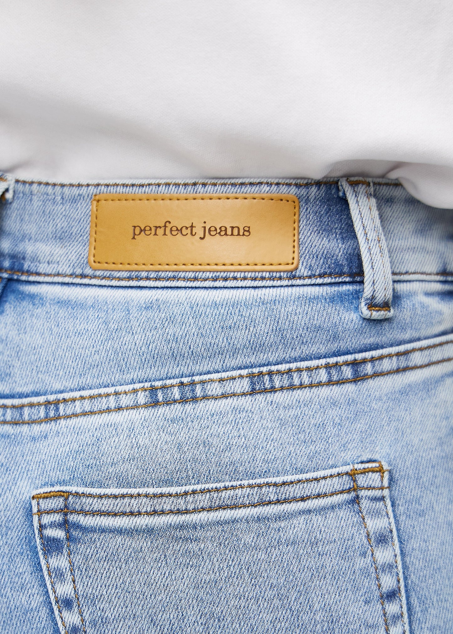 Perfect Shorts - Middle - Regular - Waves™