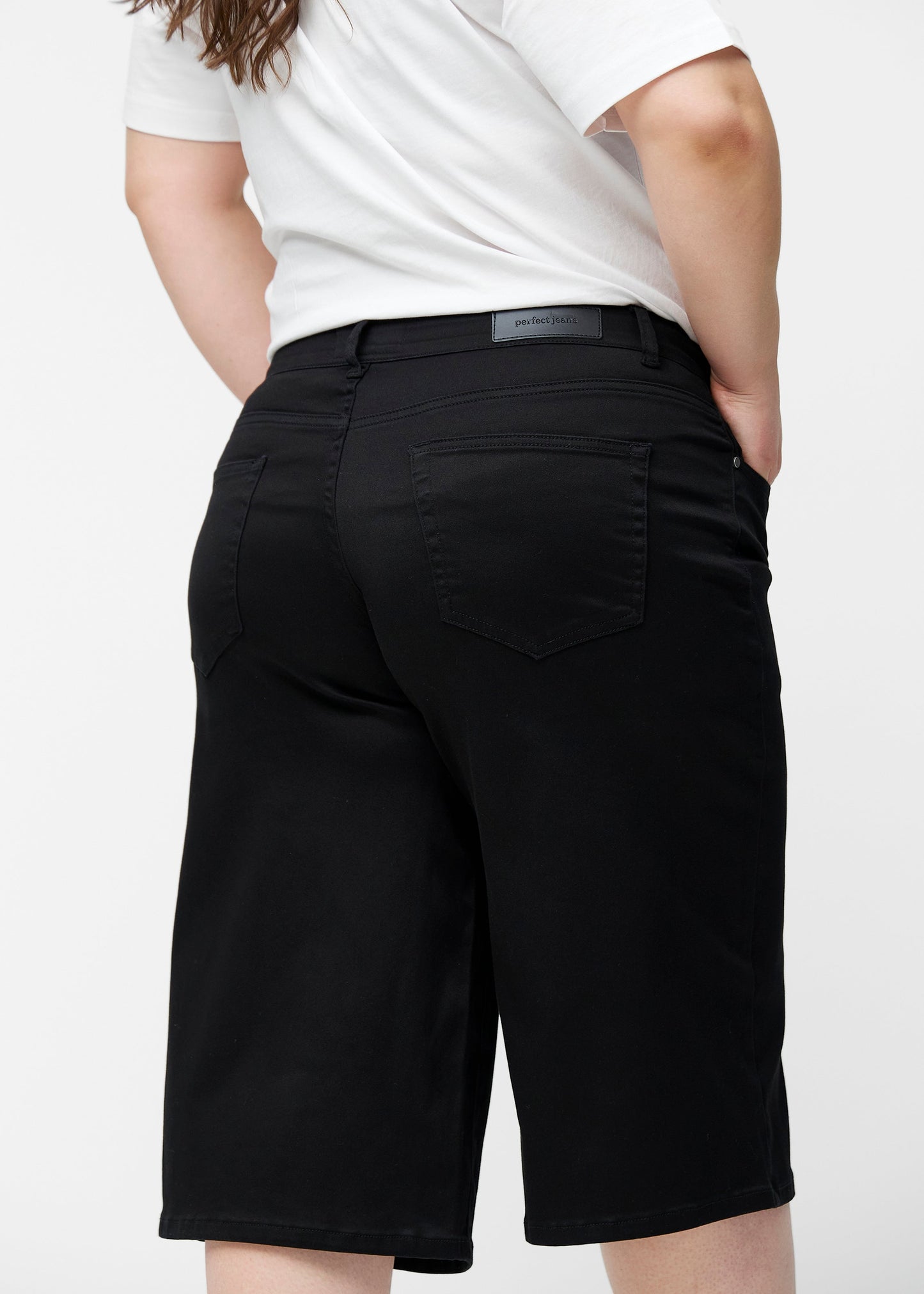 Perfect Capris - Loose - Ravens™