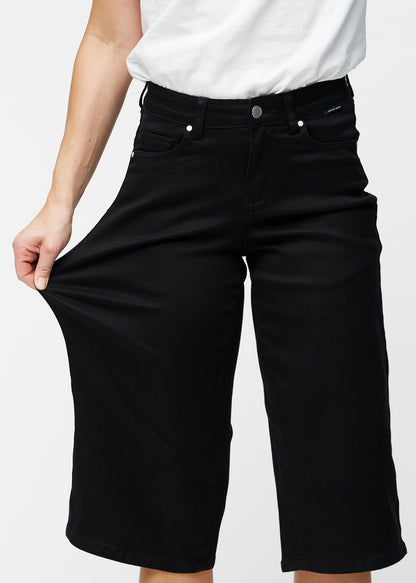 Perfect Capris - Loose - Ravens™