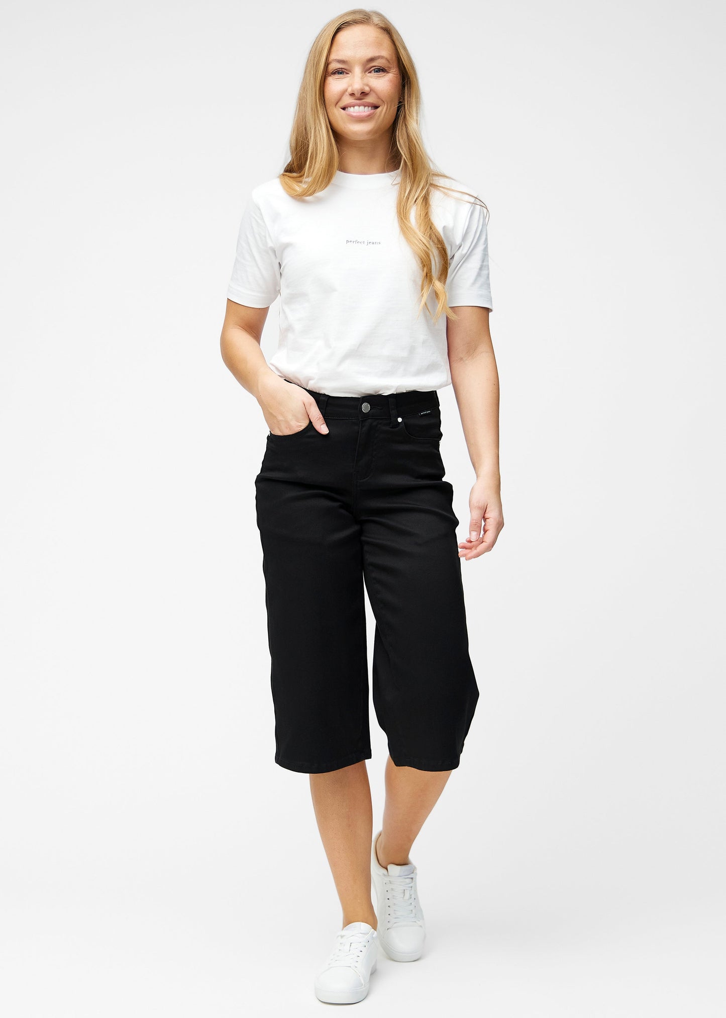 Perfect Capris - Loose - Ravens™