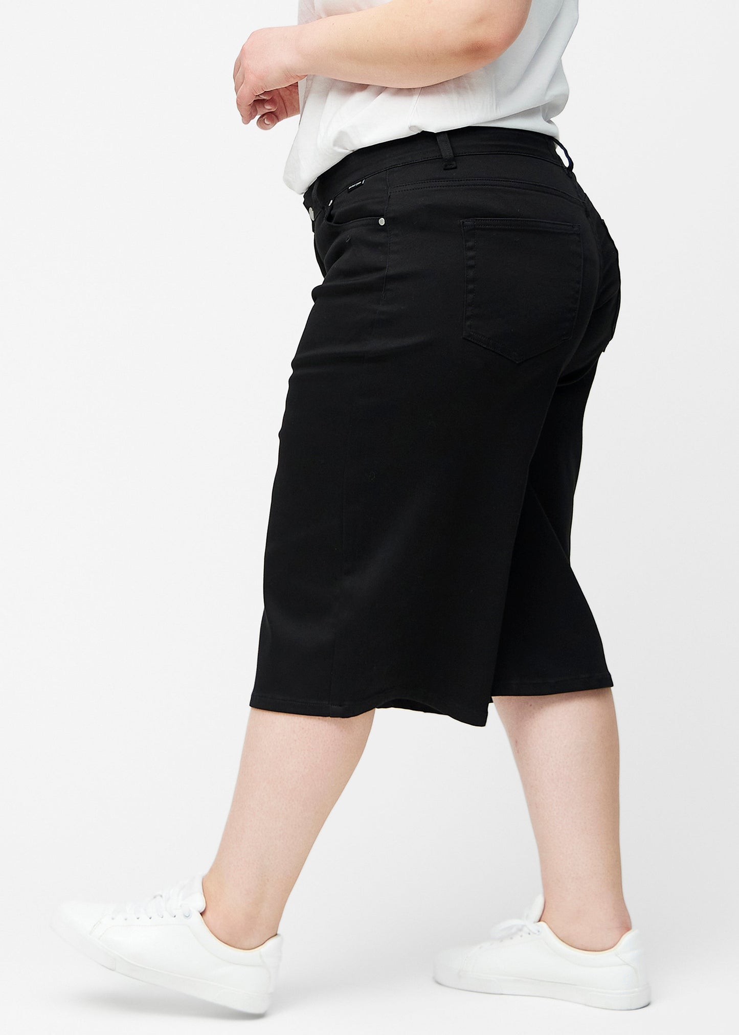 Perfect Capris - Loose - Ravens™