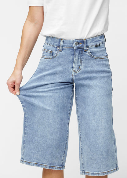 Perfect Capris - Loose - Waves™