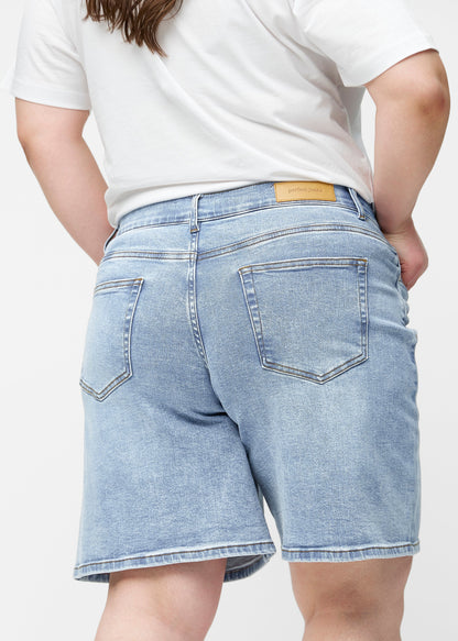 Perfect Shorts - Middle - Loose - Waves™