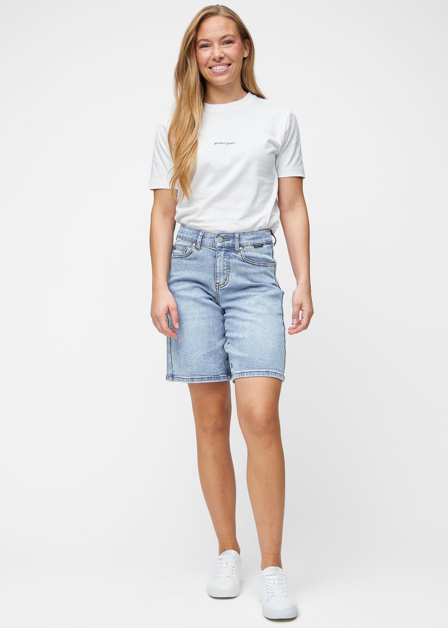 Perfect Shorts - Middle - Loose - Waves™