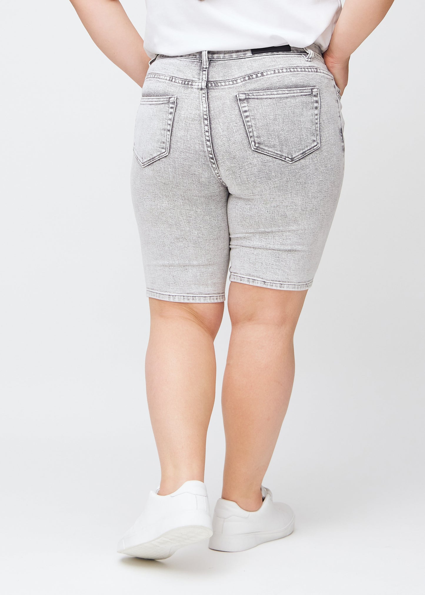 Perfect Shorts - Middle - Skinny - Ashes™