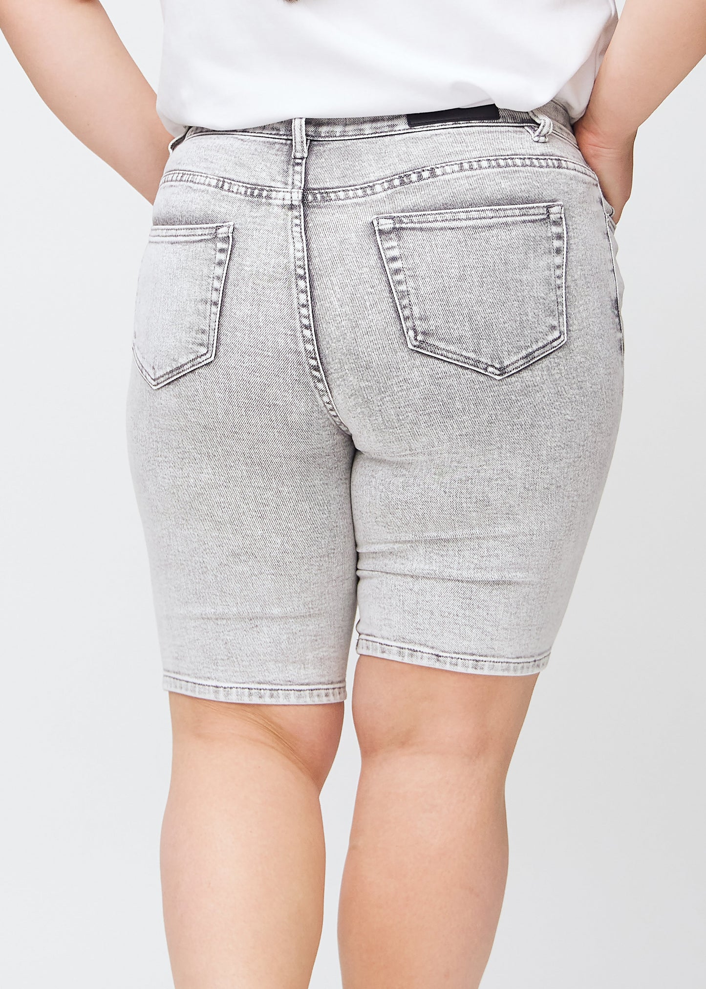 Perfect Shorts - Middle - Skinny - Ashes™