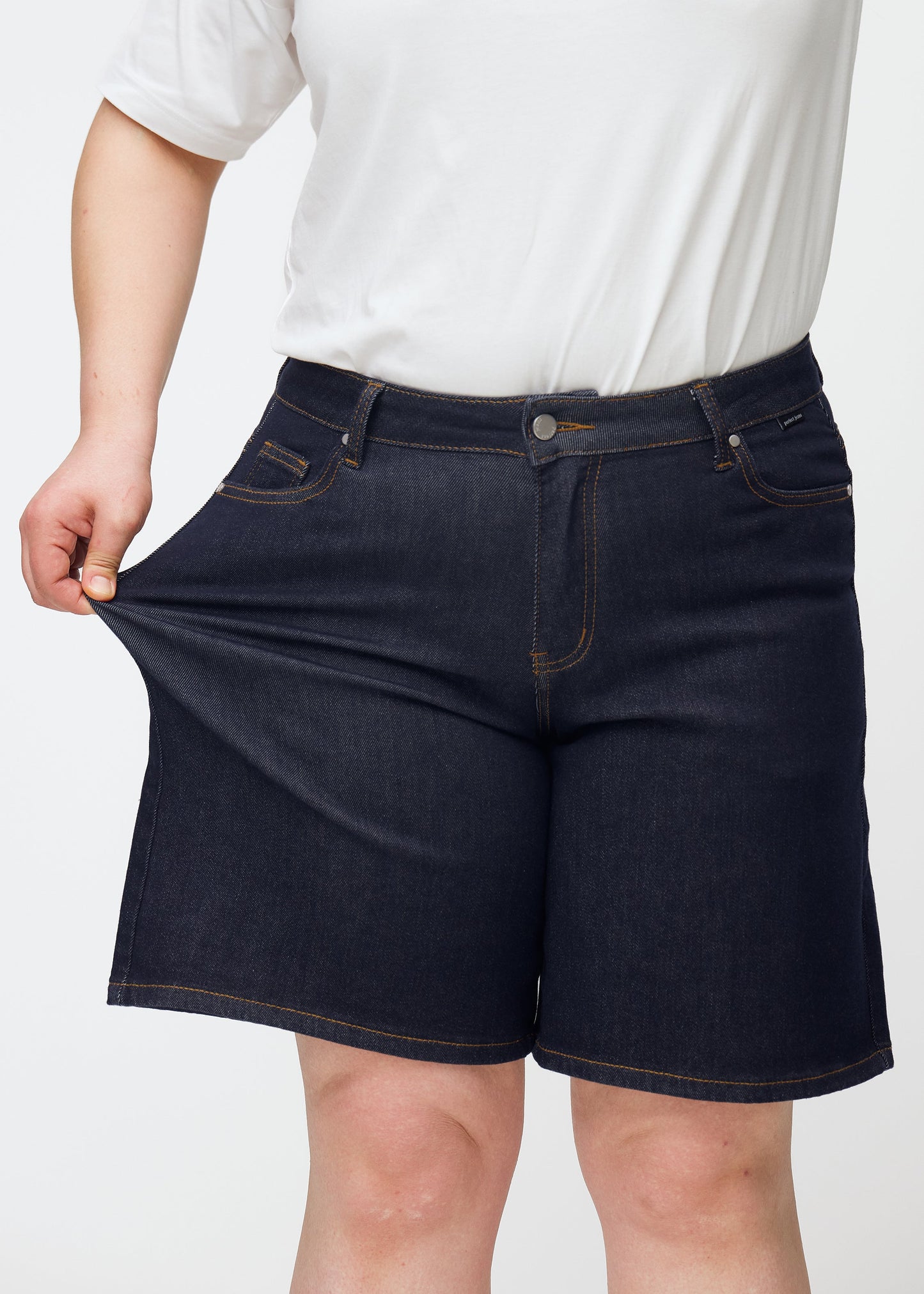 Perfect Shorts - Middle - Loose - Midnights™