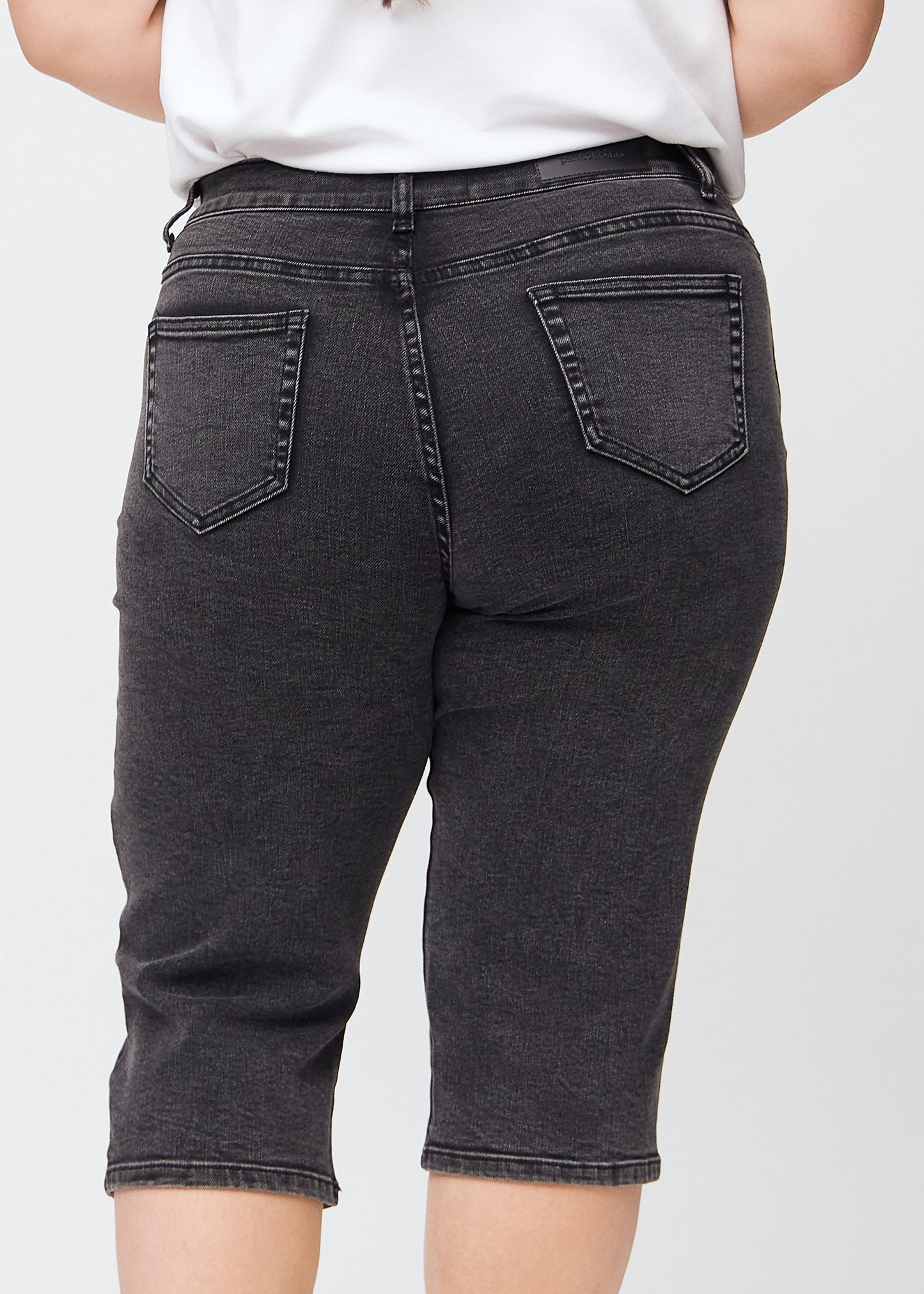 Perfect Capris - Regular - Shadows™